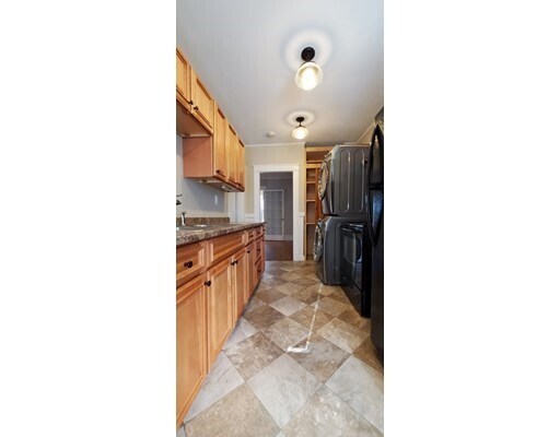 Building Photo - 16 Gardner St