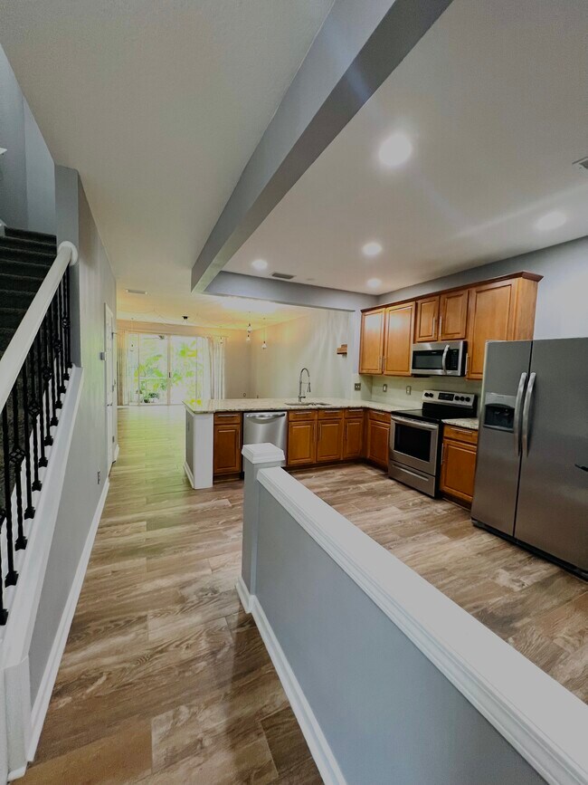 Building Photo - 13479 Stone Pond Dr