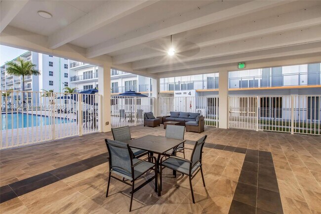 Building Photo - 25850 SW 140th Ct