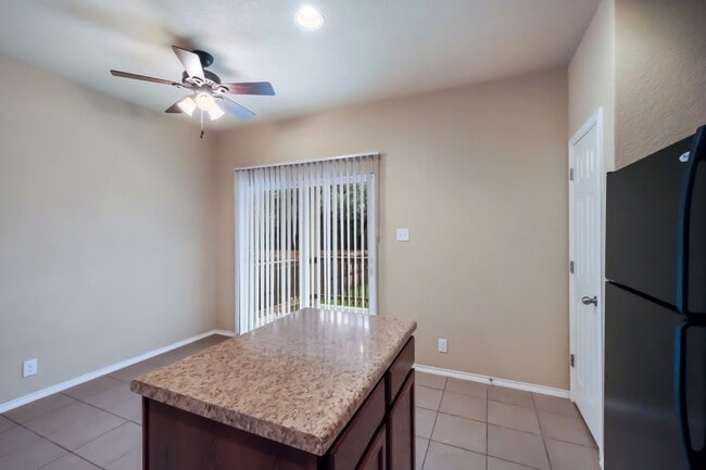 Building Photo - Charming Home in Gated Community with Great Amenities