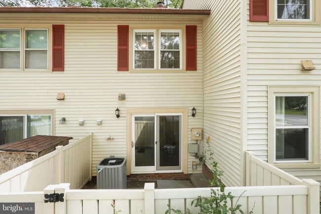 Building Photo - 2846 Chablis Cir