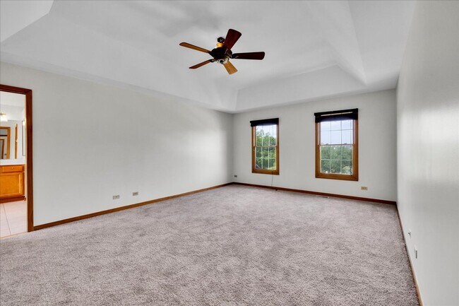 Building Photo - 24963 Heritage Oaks Dr