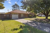 Building Photo - 703 Tray Ct