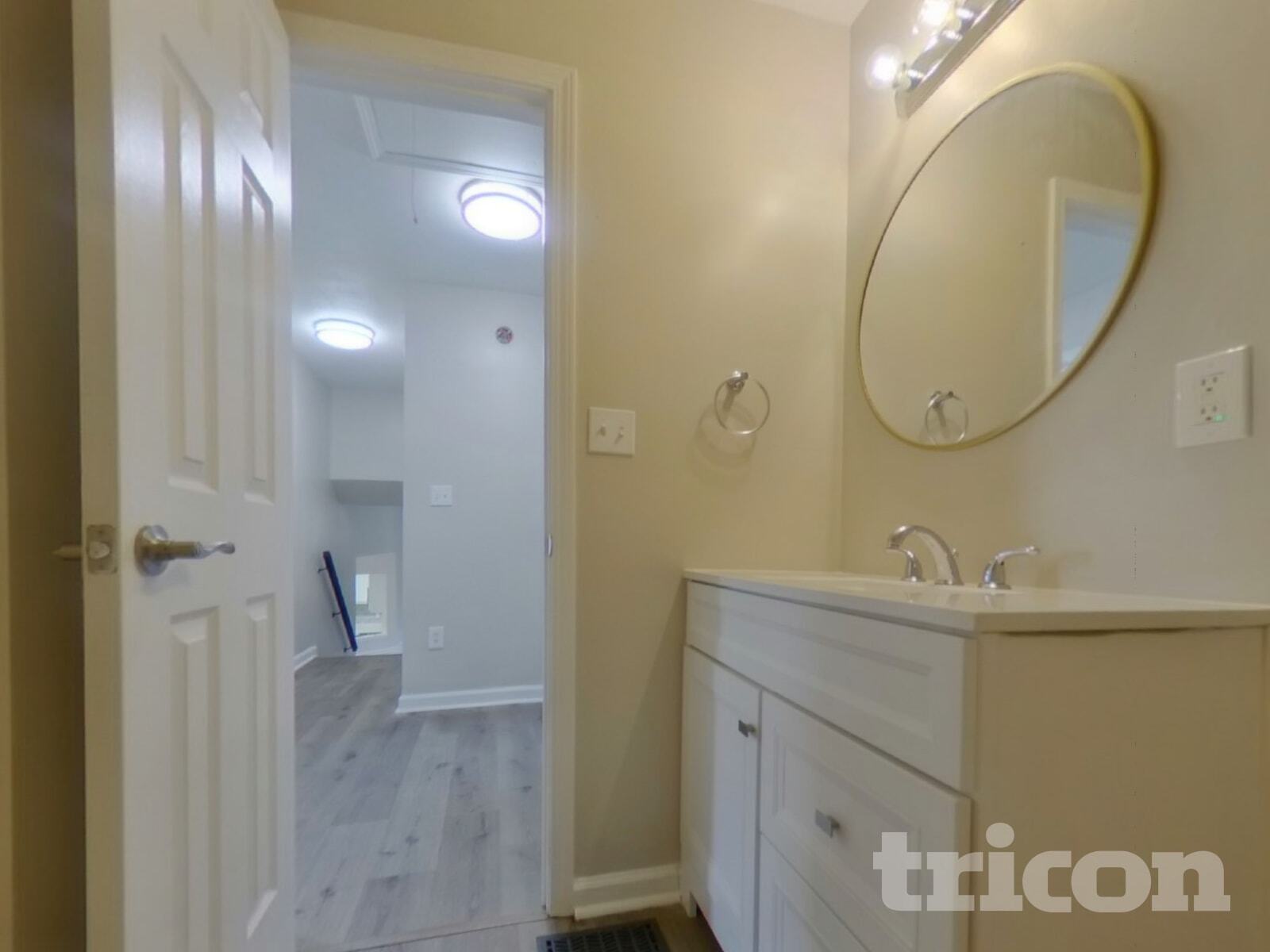 Building Photo - 304 Lafayette St