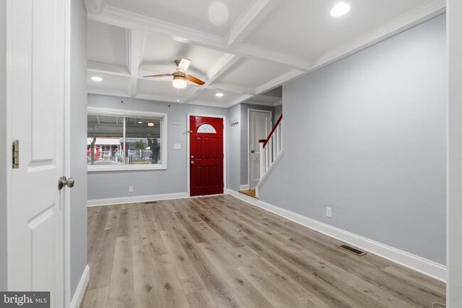 Building Photo - 811 Mildred Ave