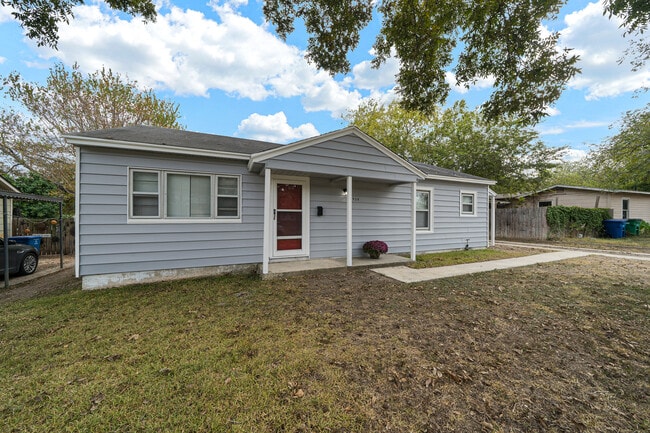 Building Photo - 3938 S Walters St