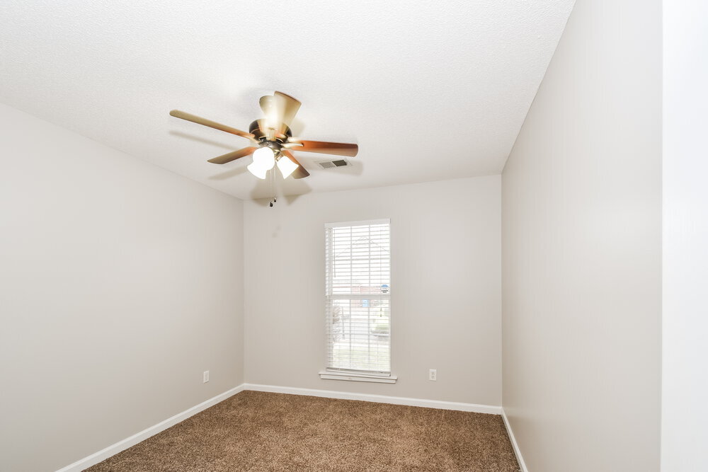 Building Photo - 11616 Leewood Dr