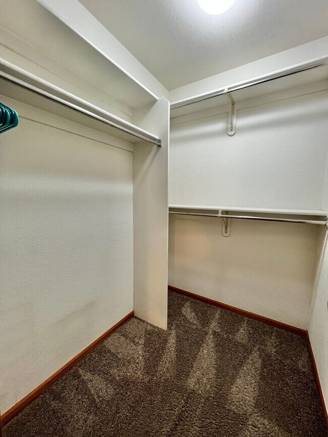 Building Photo - Charming 2-Bedroom Townhome in SW Fort Collins