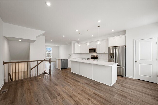 Building Photo - 644 Hemsworth Ln
