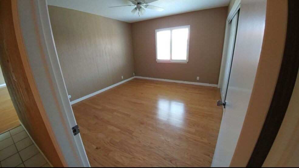 Building Photo - 252 Shadow Mountain Dr