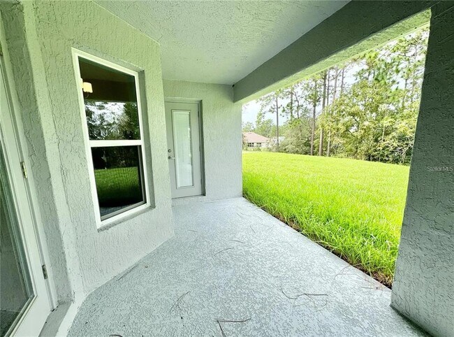 Building Photo - 17745 SW 72nd St Rd