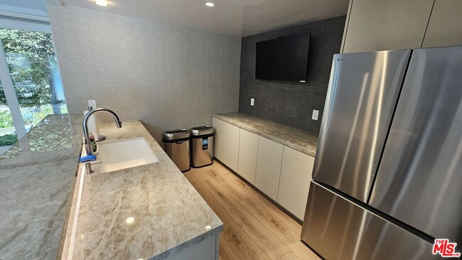 Building Photo - 4333 Alla Rd