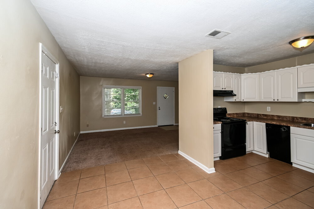 Building Photo - 3564 Briar Dr