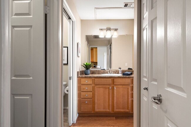Building Photo - 7009 E Acoma Dr