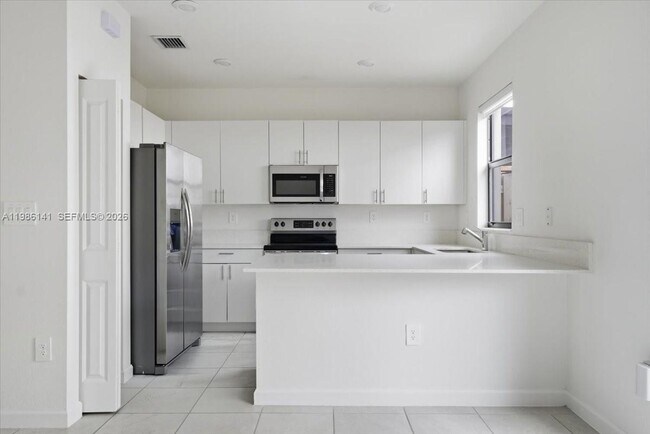 Building Photo - 11779 SW 247th Ter