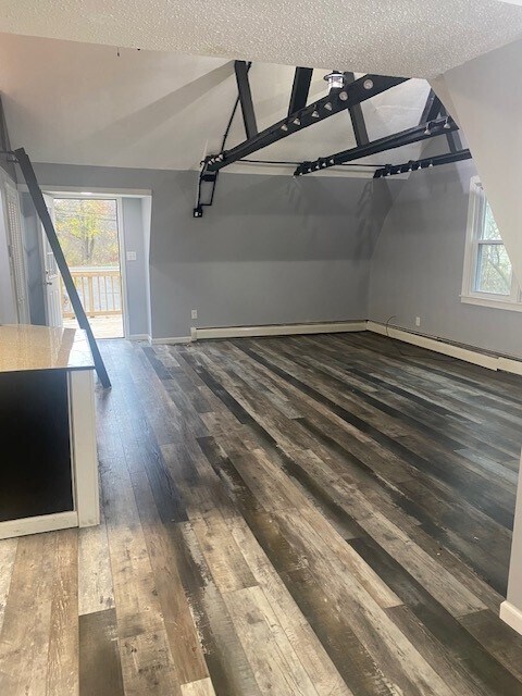 Building Photo - 2667 Wehrle Dr