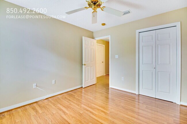 Building Photo - 366 Bay Tree Dr