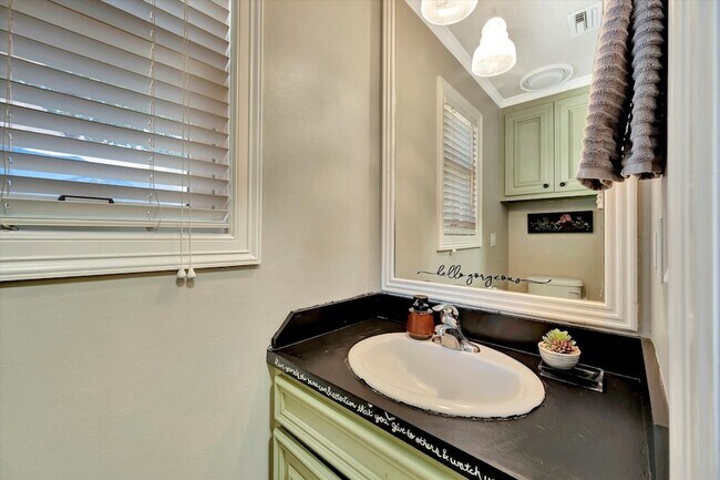 Building Photo - 14826 Sparkling Bay Ln