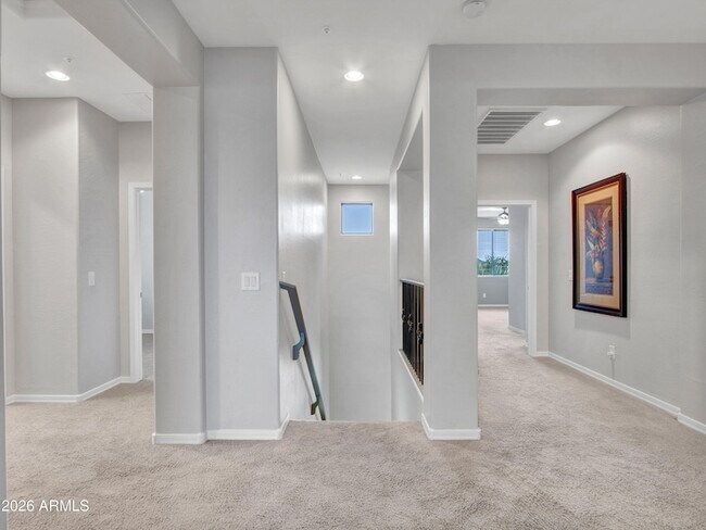 Building Photo - 7135 W Desert Mirage Dr
