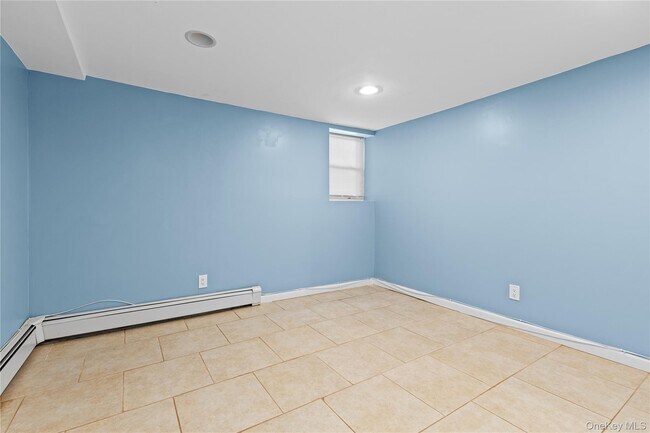 Building Photo - 26 Indiana Ave