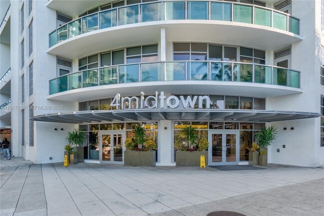 Building Photo - 3301 NE 1st Ave