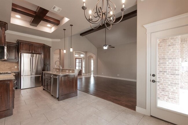 Building Photo - 2124 Newbrook Dr