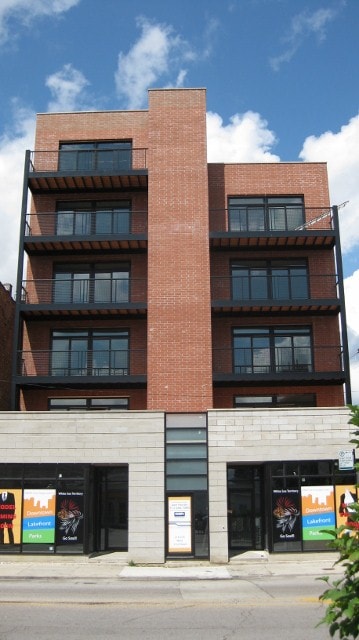 Building Photo - 214 W 31st St