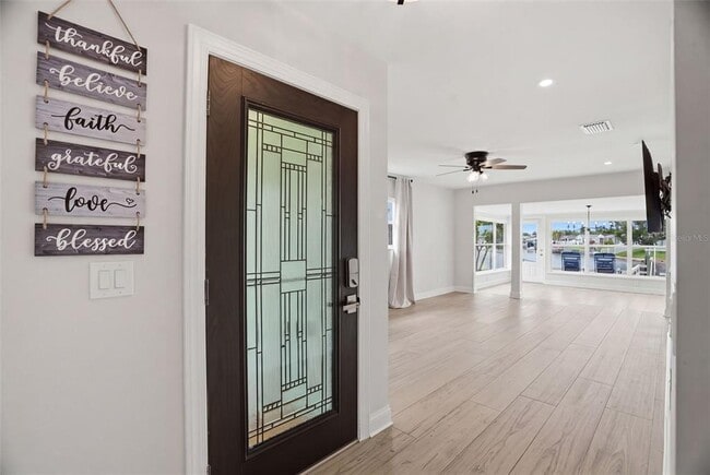 Building Photo - 4436 Floramar Terrace