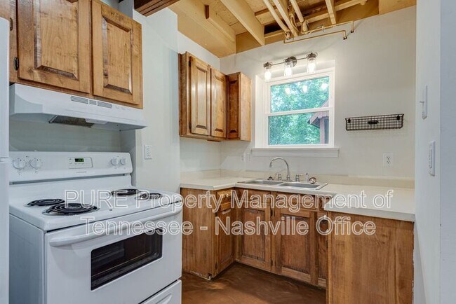 Building Photo - 5432 Village Way