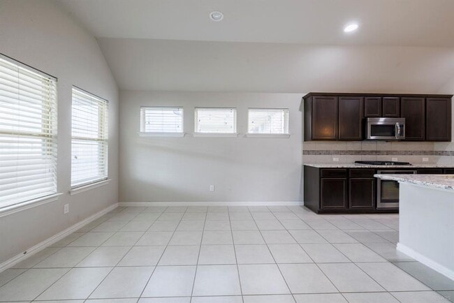 Building Photo - 21016 Abigail Way