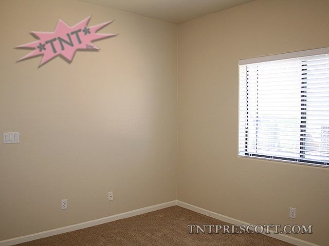 Building Photo - House in Willow Hills HOA