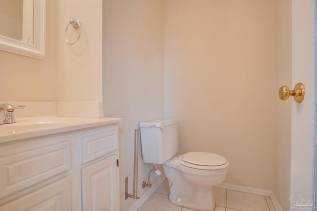 Building Photo - 3309 Kingswood Ct