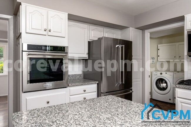 Building Photo - 2614 Kresson Pl