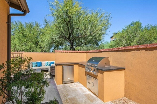 Building Photo - 20704 N 90th Pl