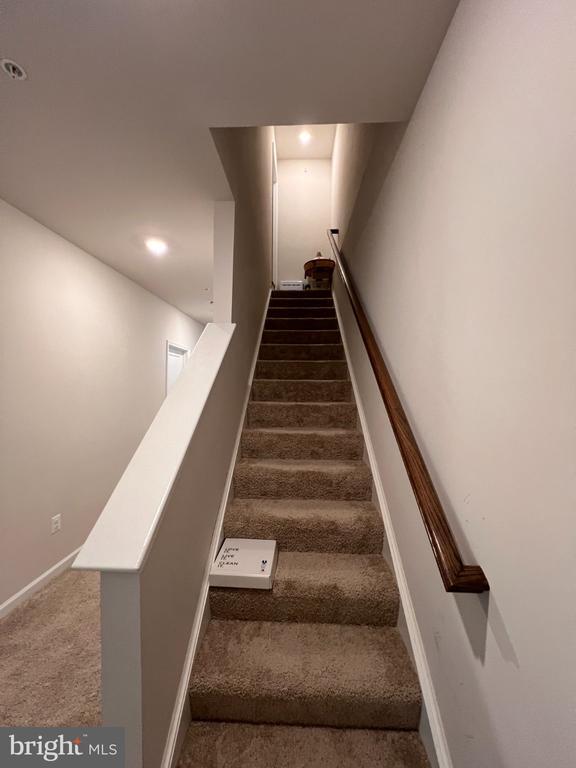 Building Photo - 9867 Selkie Ln