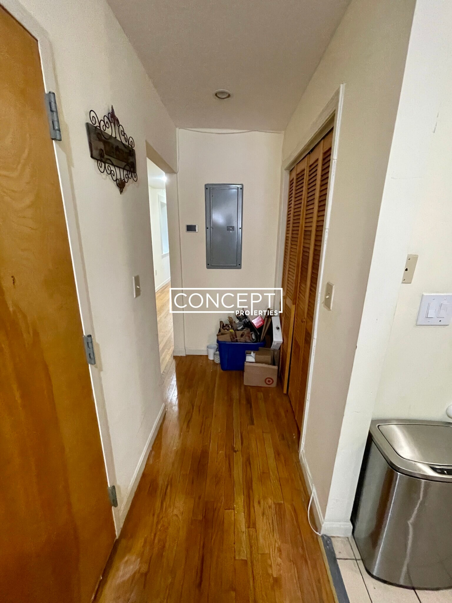 Building Photo - 1406 Beacon St
