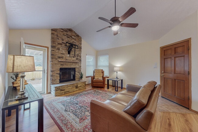 Building Photo - 7804 Juneberry St NW