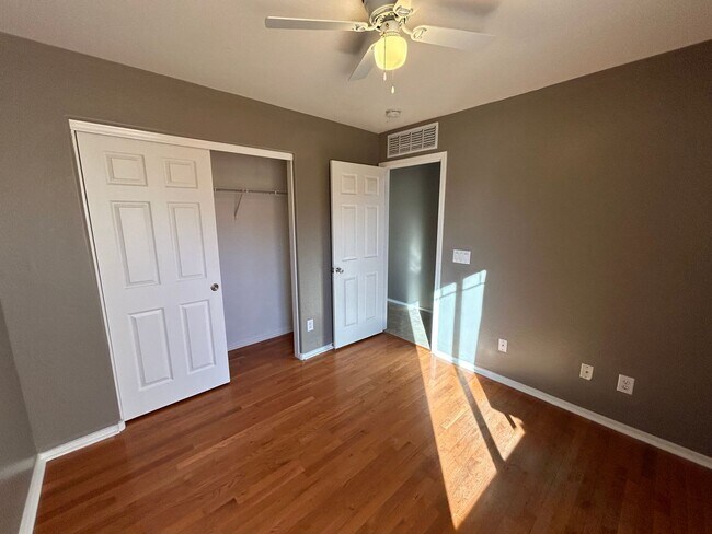 Building Photo - 3 bedroom 2 bathroom home in Maricopa