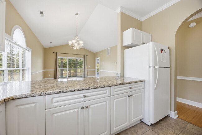 Building Photo - 4647 Wild Iris Dr