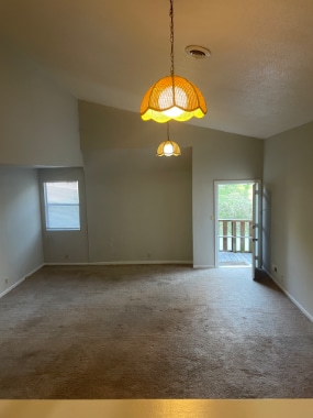 Building Photo - 165 Midway Dr