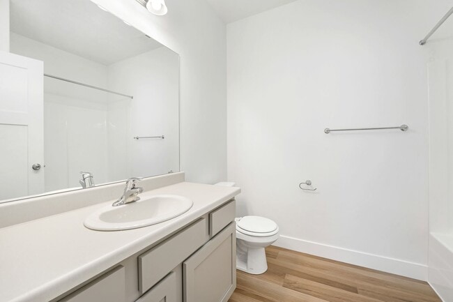 Building Photo - Modern Herriman Condo with Stylish Living & Community Amenities!