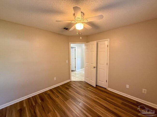 Building Photo - 4167 Bell Ln