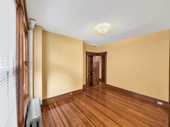 Building Photo - 45 Montvale St