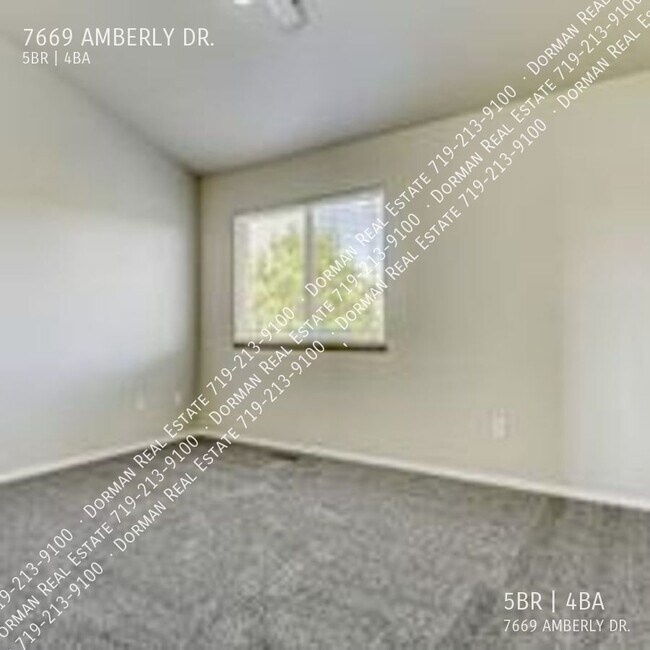 Building Photo - 7669 Amberly Dr