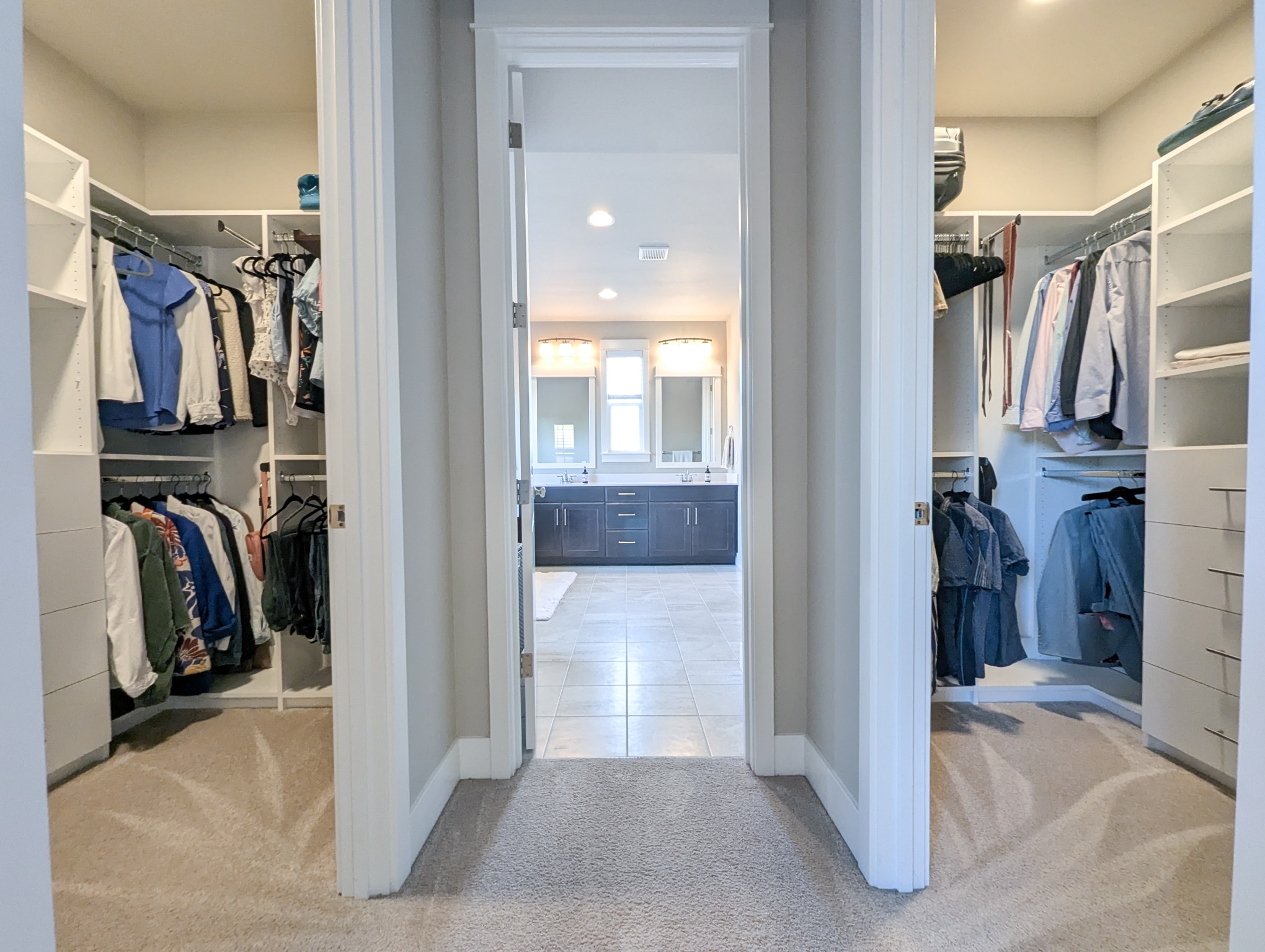 Dual Closets - 16324 131st St SE