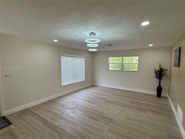 Building Photo - 1830 NW 61st Ave