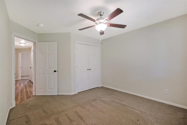 Building Photo - 21734 Maple Bluff Dr