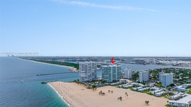 Building Photo - 2100 S Ocean Ln