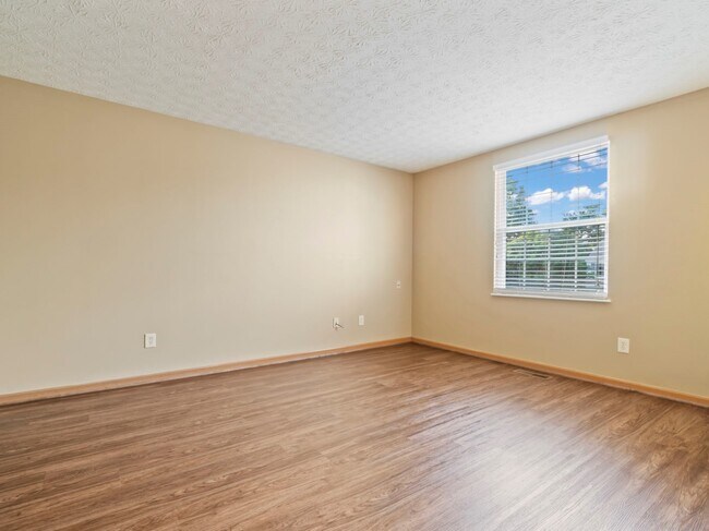 Building Photo - 7915 Brianna Drive