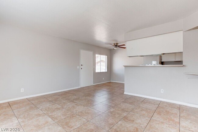 Building Photo - 1810 Bartoli Dr